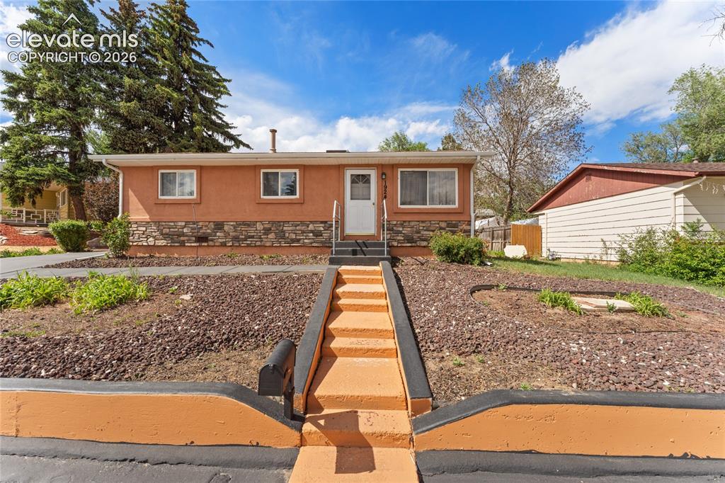 1924 Mccooke Drive Colorado Springs CO 80910
