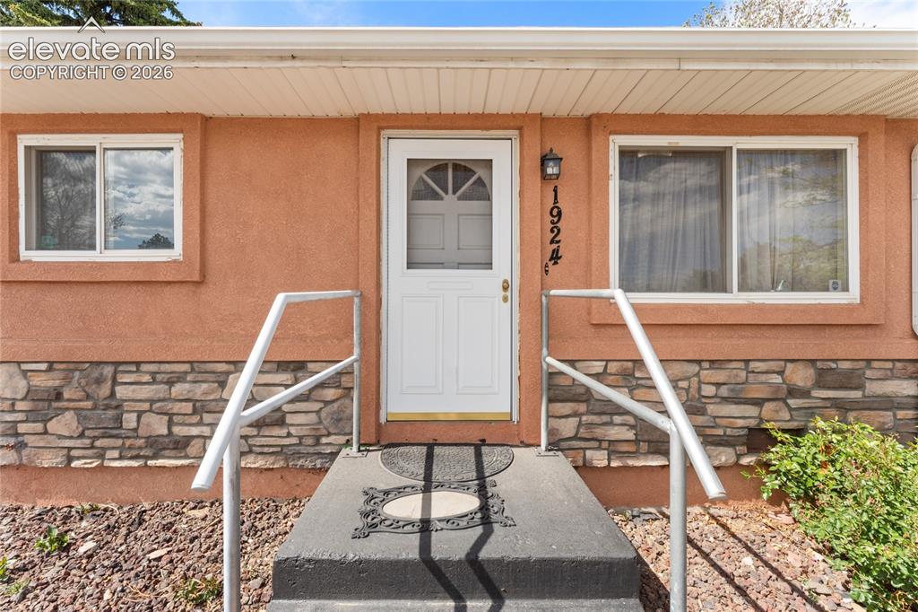 1924 Mccooke Drive Colorado Springs CO 80910