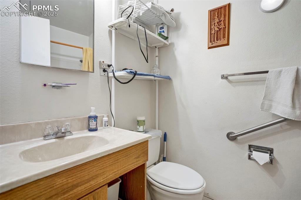 1316 Rushmore Drive Colorado Springs CO 80910