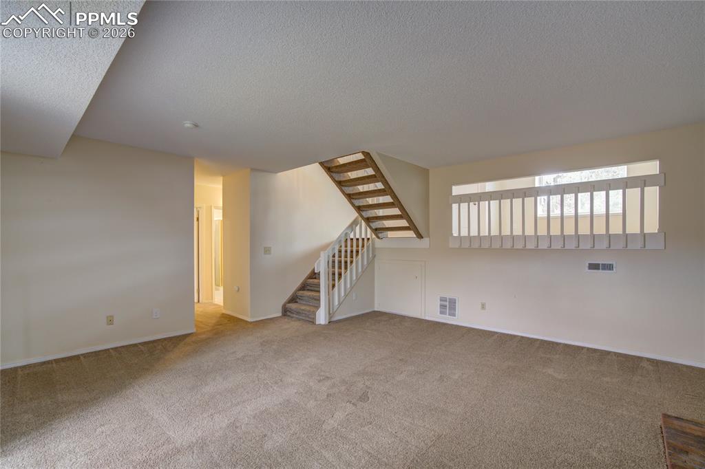 3940 Dewpoint Drive Colorado Springs CO 80920