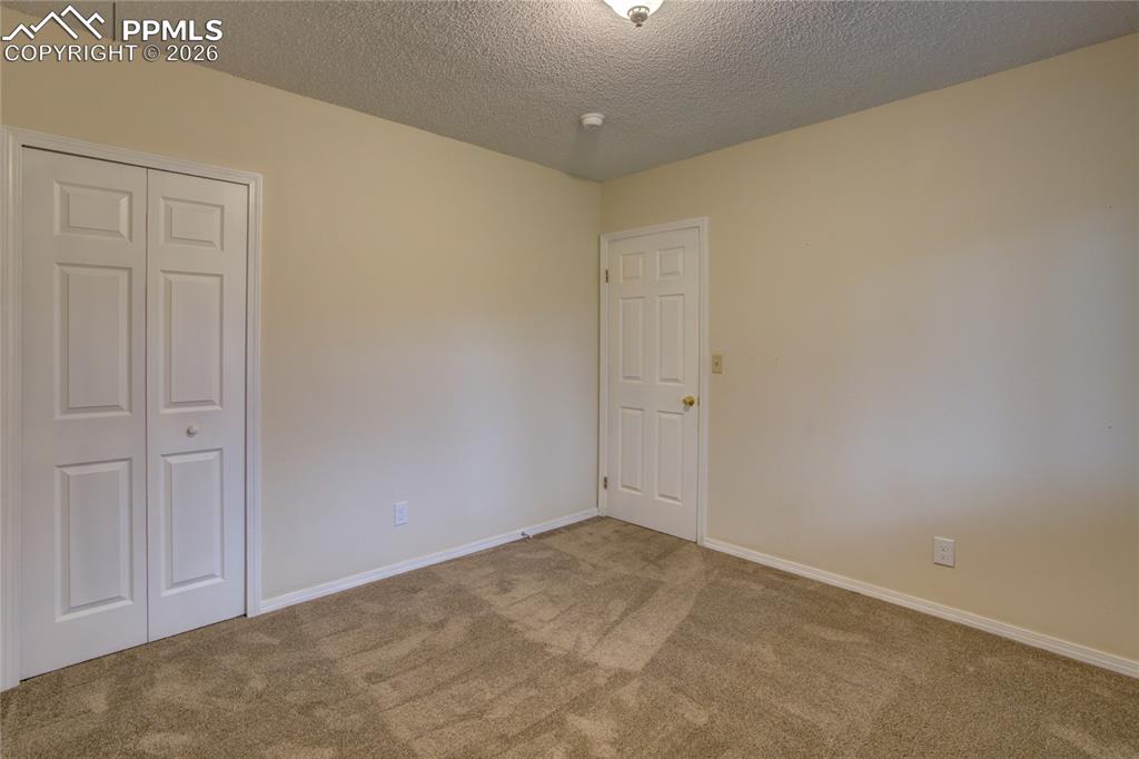 3940 Dewpoint Drive Colorado Springs CO 80920