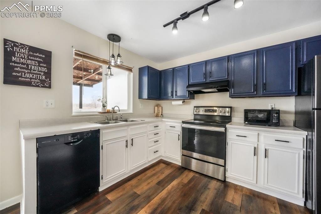 4651 Newton Drive Colorado Springs CO 80916