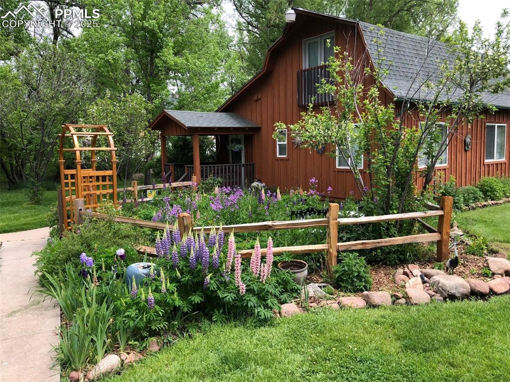 8695 Pine Drive Beulah CO 81023