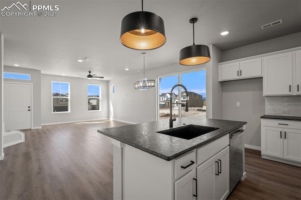 6313 Scrabble View Colorado Springs CO 80924