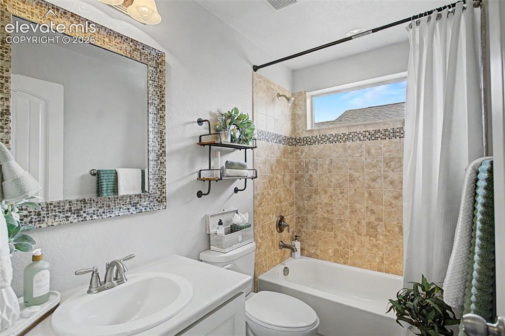 6712 Lucky Star Lane Colorado Springs CO 80923