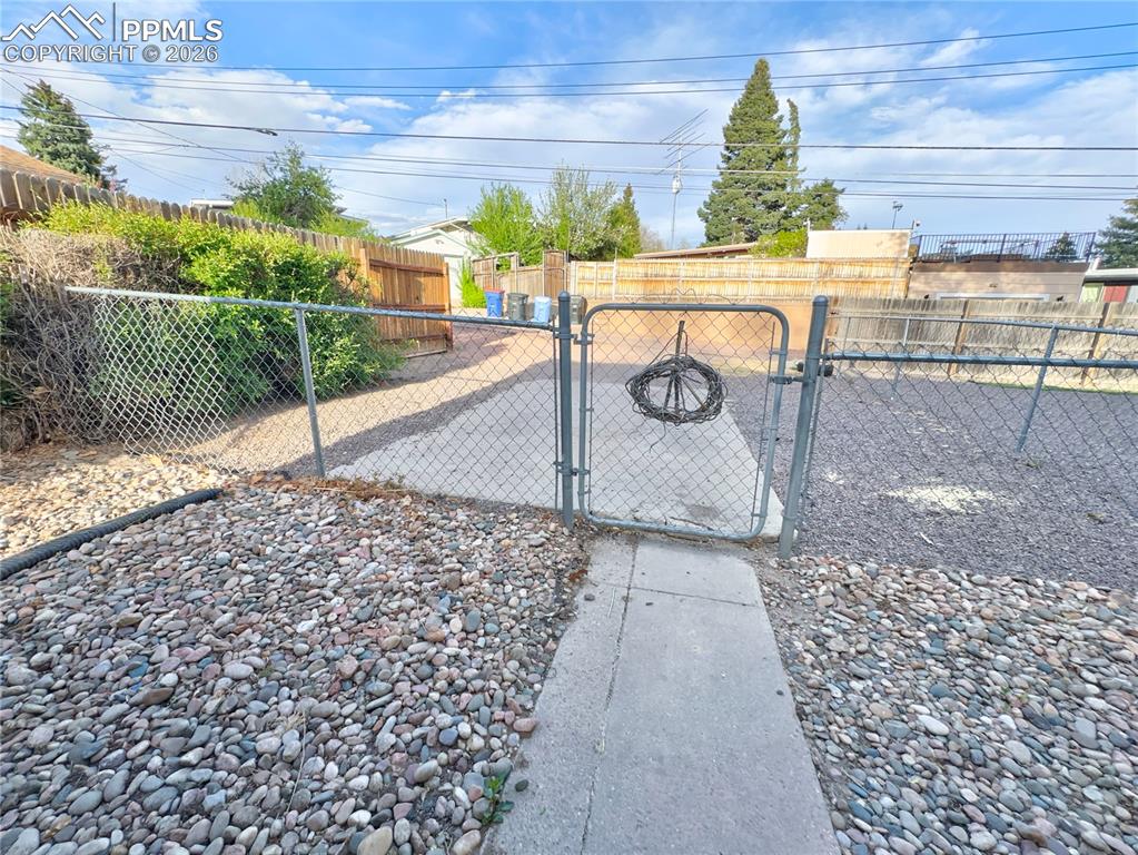 1927 Downing Drive Colorado Springs CO 80909