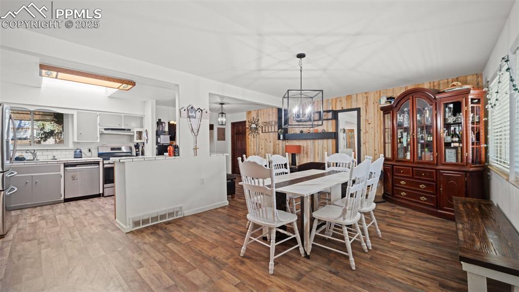 622 Rowe Lane Colorado Springs CO 80911