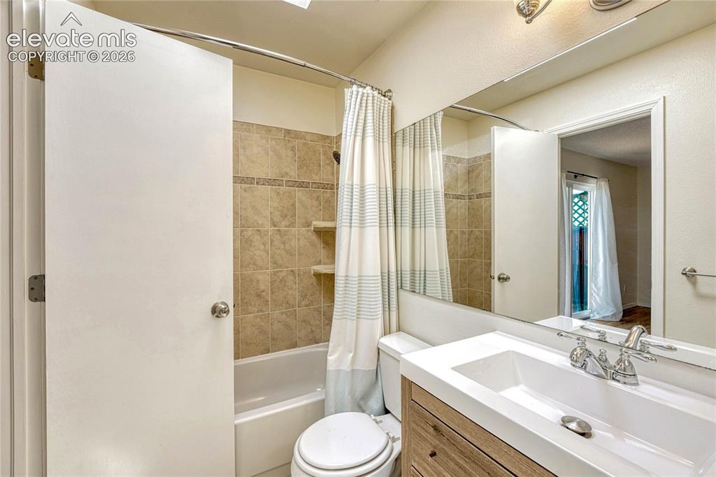 3559 Brisbane Drive Colorado Springs CO 80920