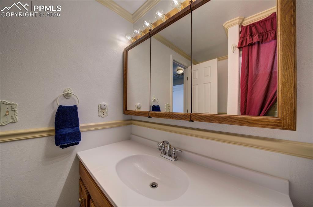 5320 Saddle Horn Avenue Colorado Springs CO 80915