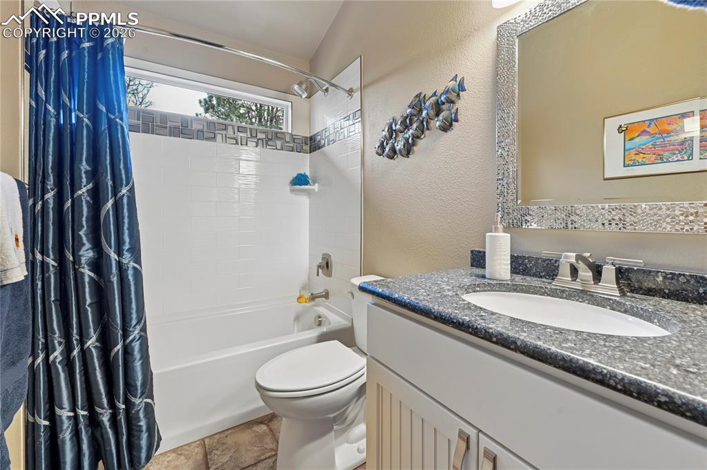 5532 Saxon Lane Colorado Springs CO 80918
