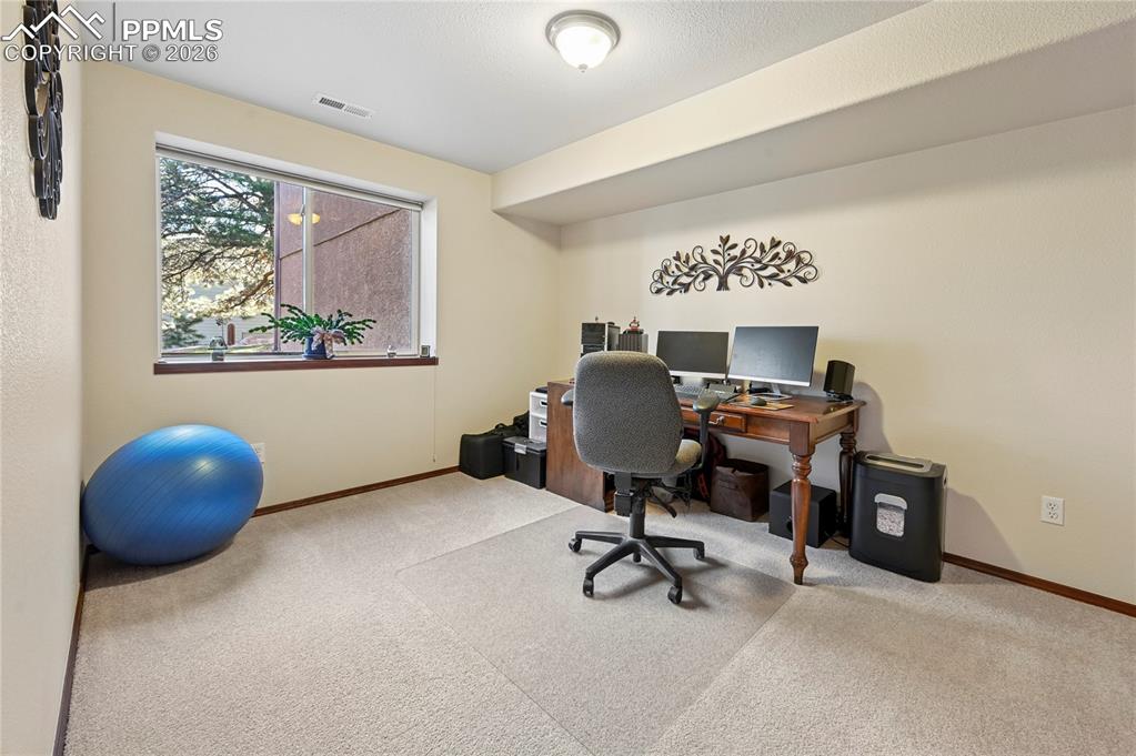 5532 Saxon Lane Colorado Springs CO 80918