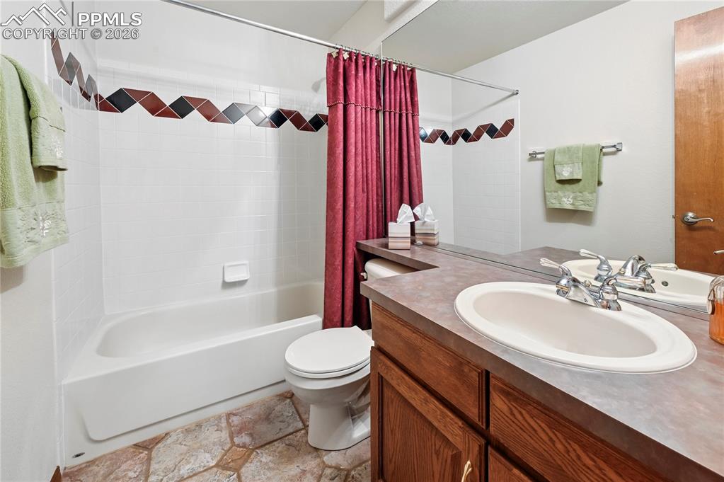 5532 Saxon Lane Colorado Springs CO 80918