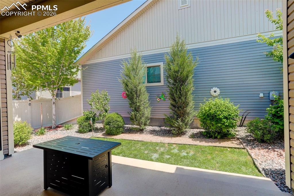 6717 Golden Briar Lane Colorado Springs CO 80927