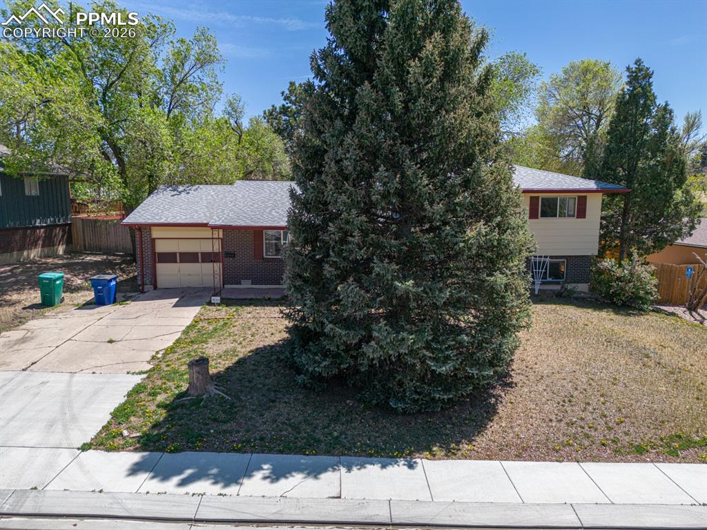 1341 Saratoga Drive Colorado Springs CO 80910