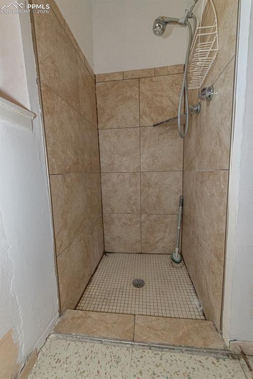 1341 Saratoga Drive Colorado Springs CO 80910
