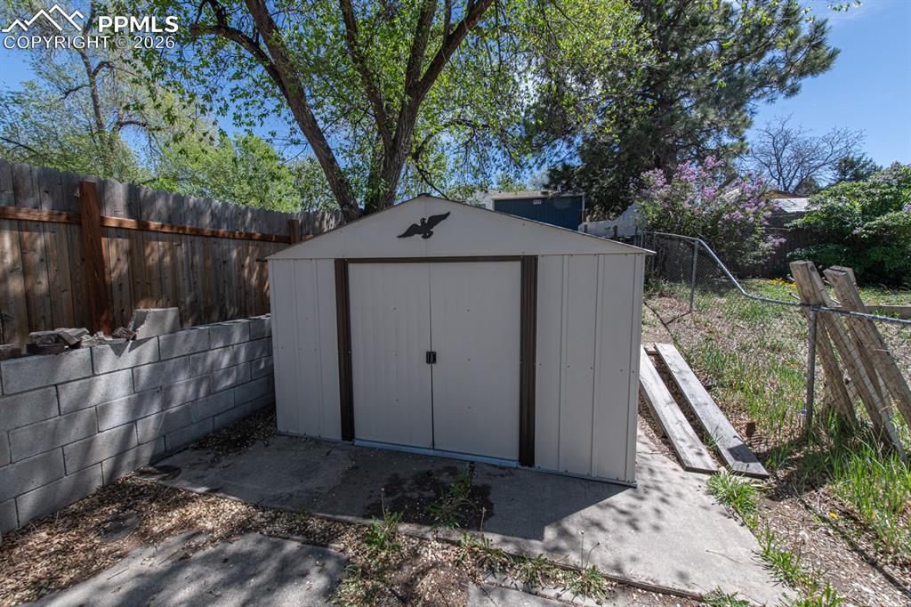 1341 Saratoga Drive Colorado Springs CO 80910