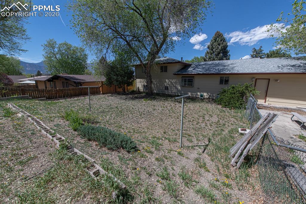1341 Saratoga Drive Colorado Springs CO 80910
