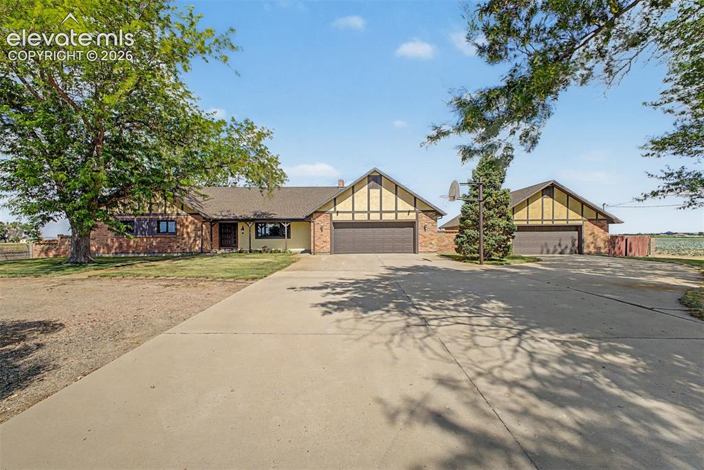 1194 39th Lane Pueblo CO 81006