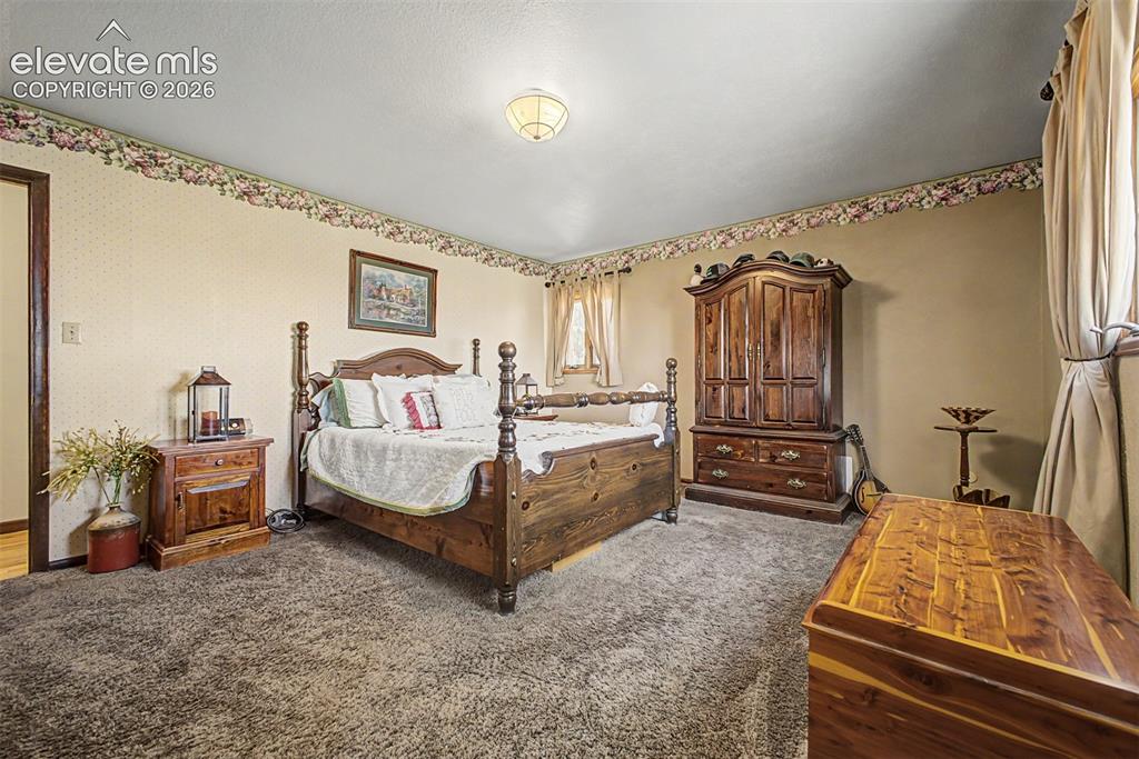 1194 39th Lane Pueblo CO 81006