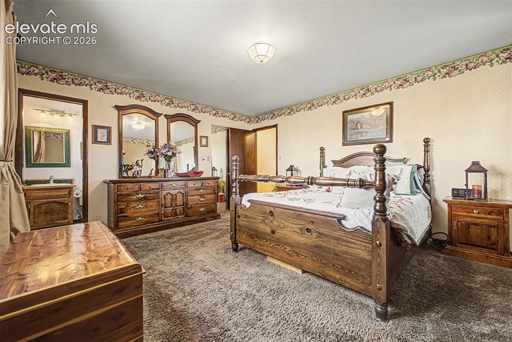 1194 39th Lane Pueblo CO 81006