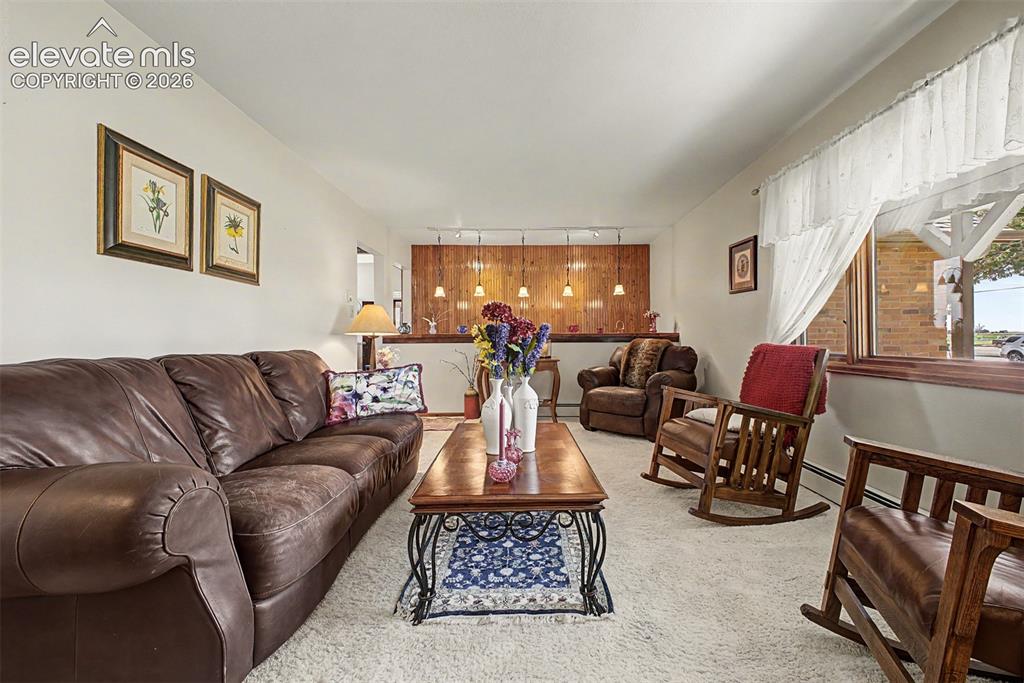 1194 39th Lane Pueblo CO 81006
