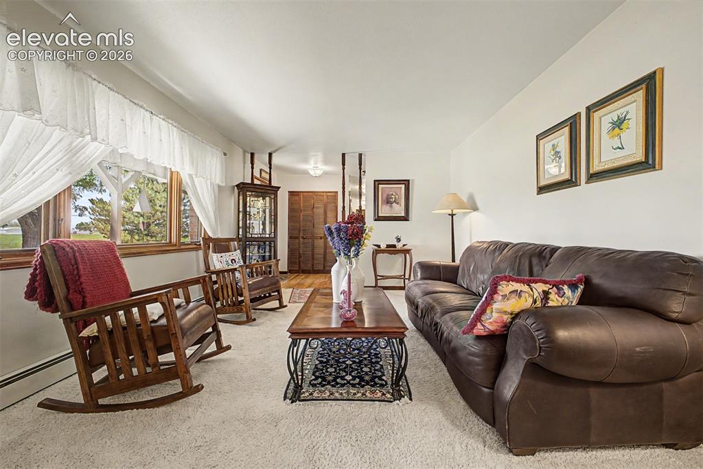 1194 39th Lane Pueblo CO 81006