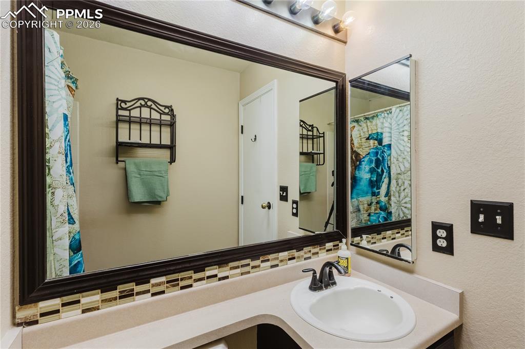 1249 Marsh Hawk Drive Colorado Springs CO 80911
