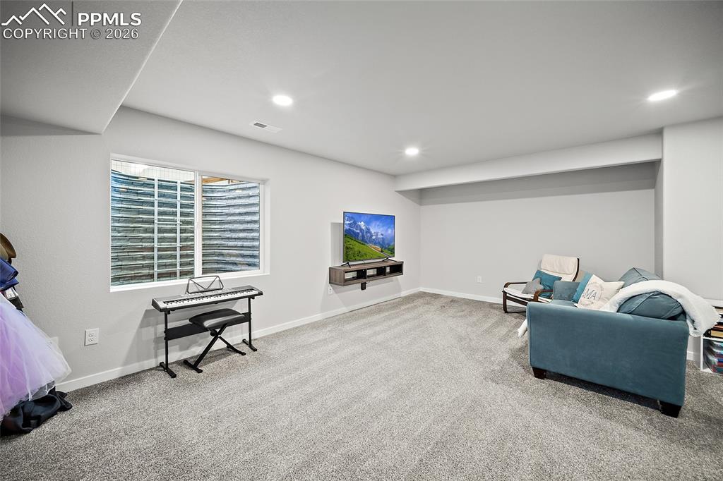 7372 Glen Forest Lane Colorado Springs CO 80927