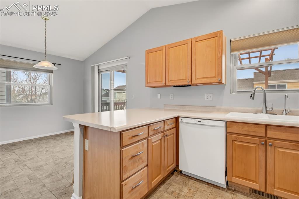 2338 Jeanette Way Colorado Springs CO 80951