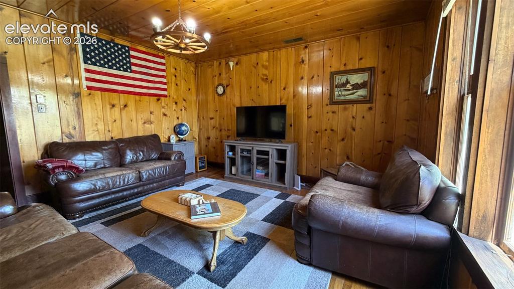 11105 County Road 102 Road Guffey CO 80820