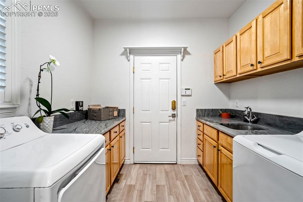327 Ingleton Court Castle Pines CO 80108
