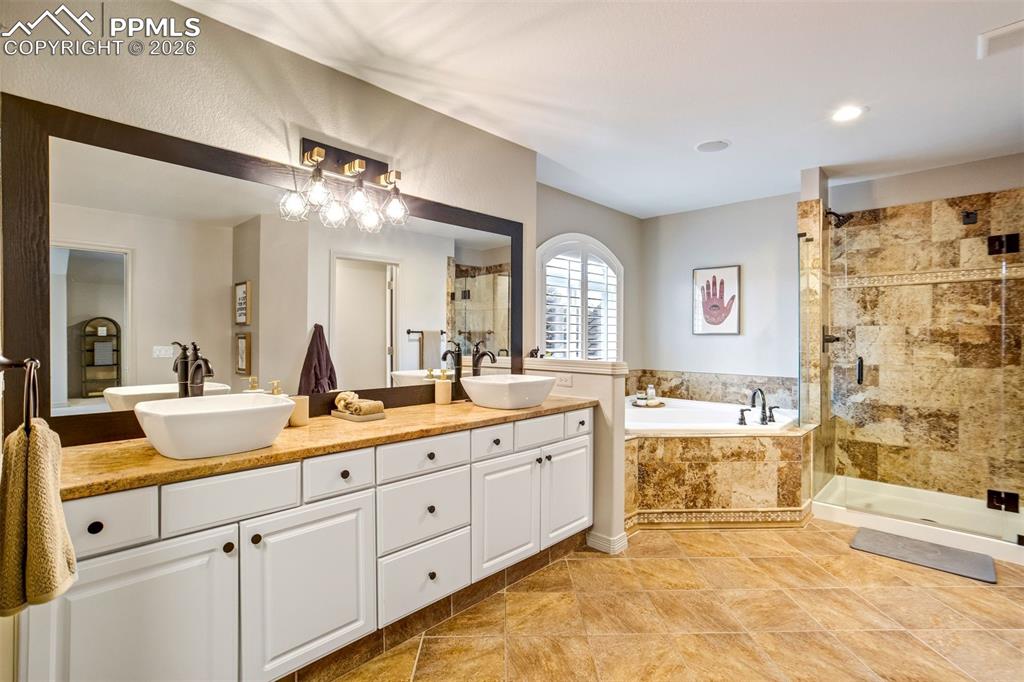 327 Ingleton Court Castle Pines CO 80108