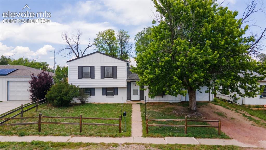 2806 Casden Circle Colorado Springs CO 80909