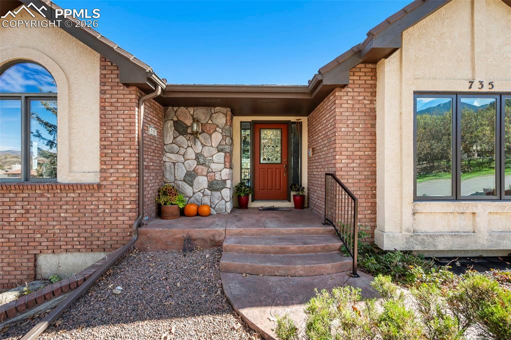 735 Pollux Drive Colorado Springs CO 80906