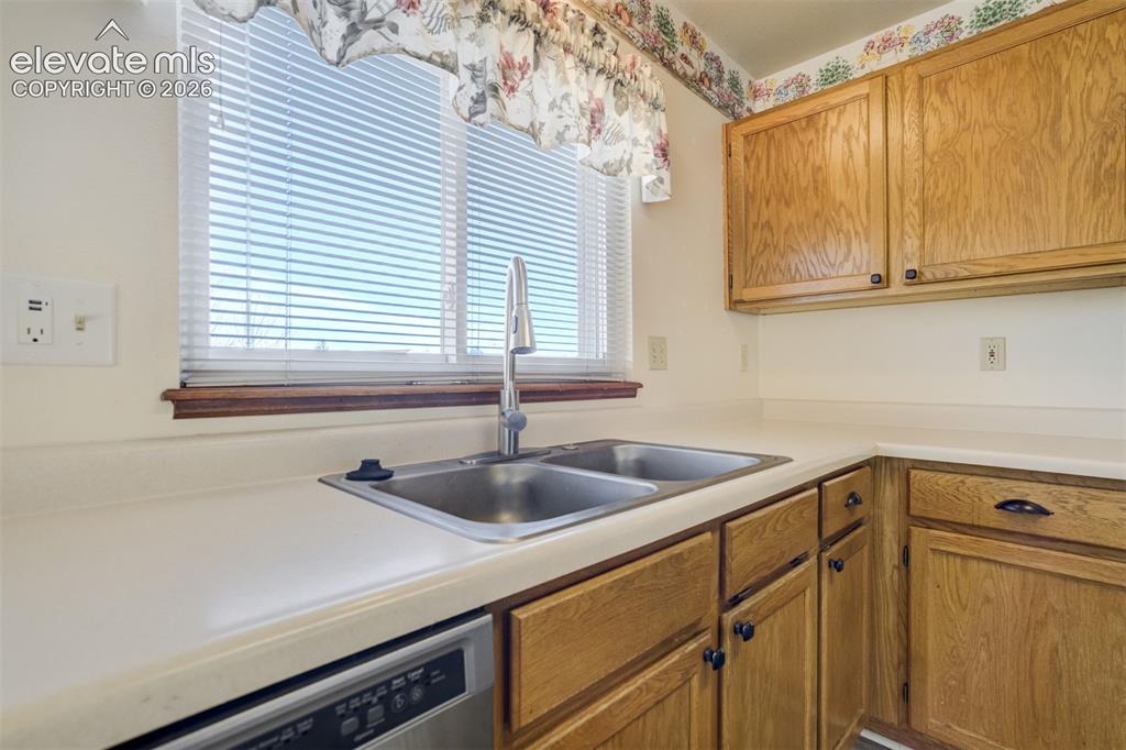 7672 Montarbor Drive Colorado Springs CO 80918