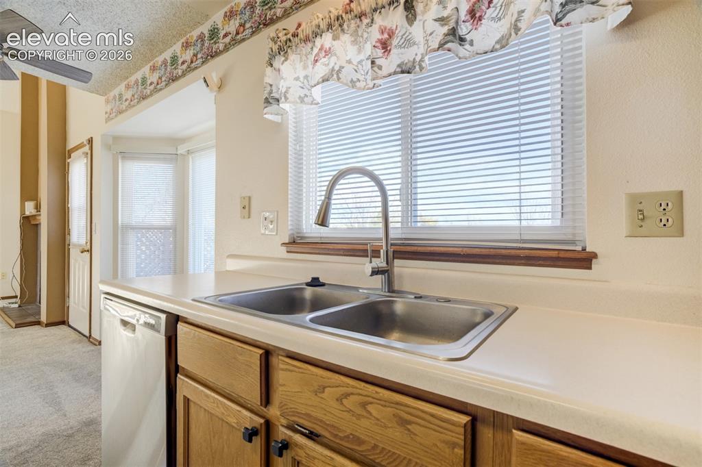 7672 Montarbor Drive Colorado Springs CO 80918