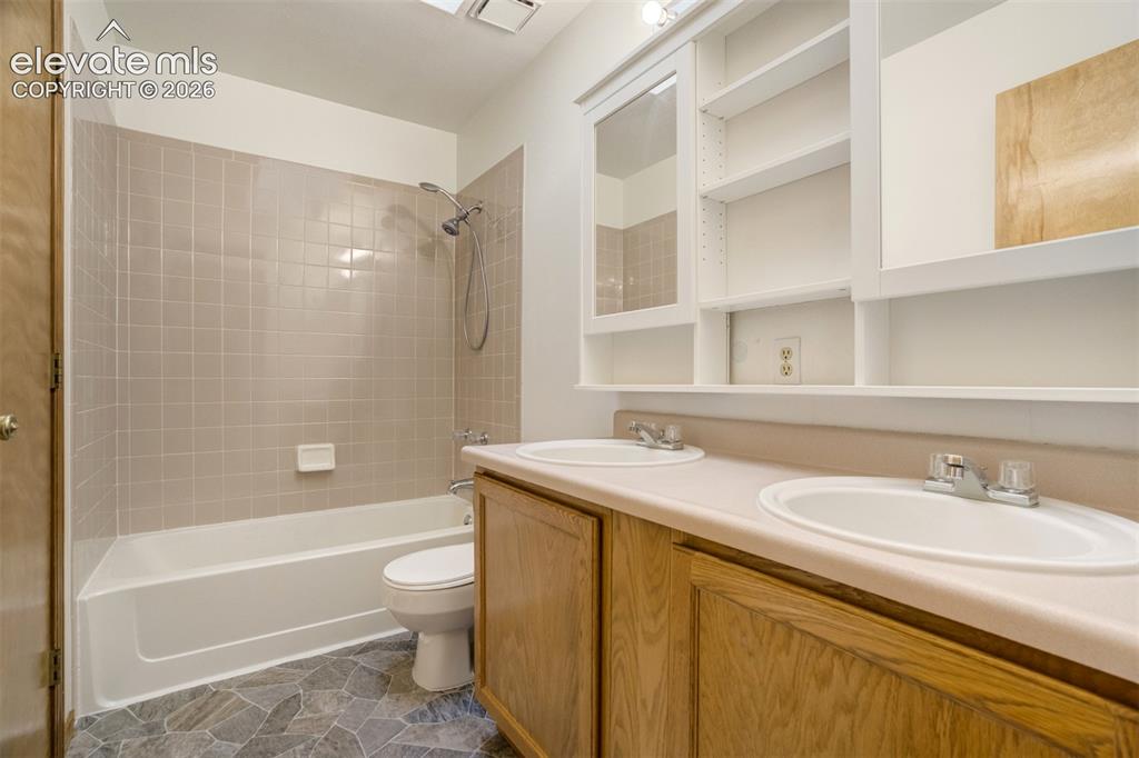 7672 Montarbor Drive Colorado Springs CO 80918
