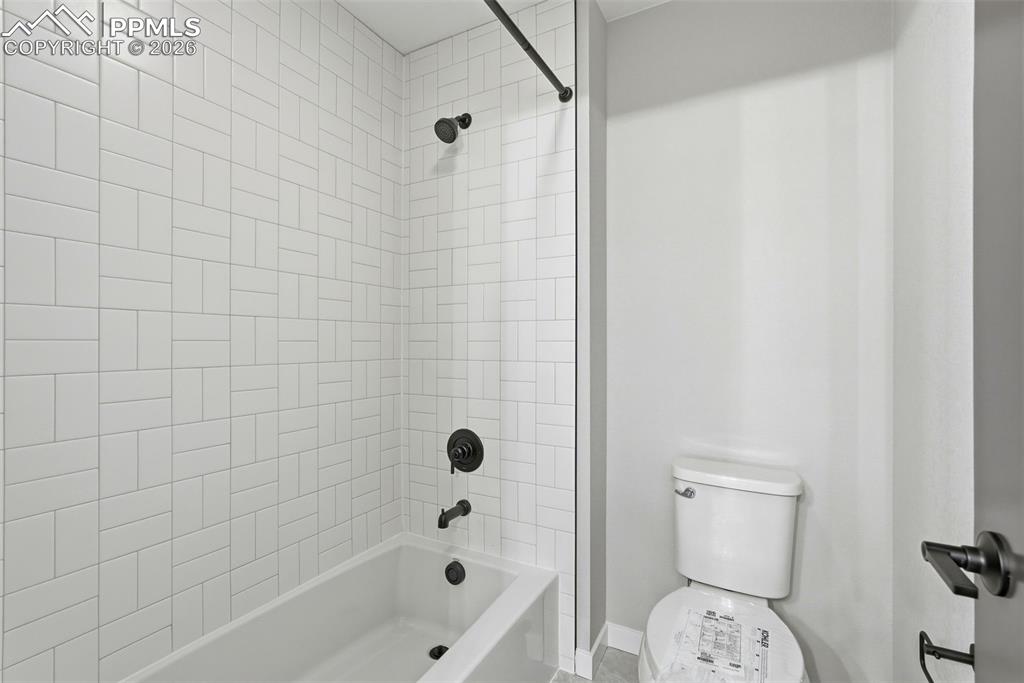 10239 Spry Street Colorado Springs CO 80924