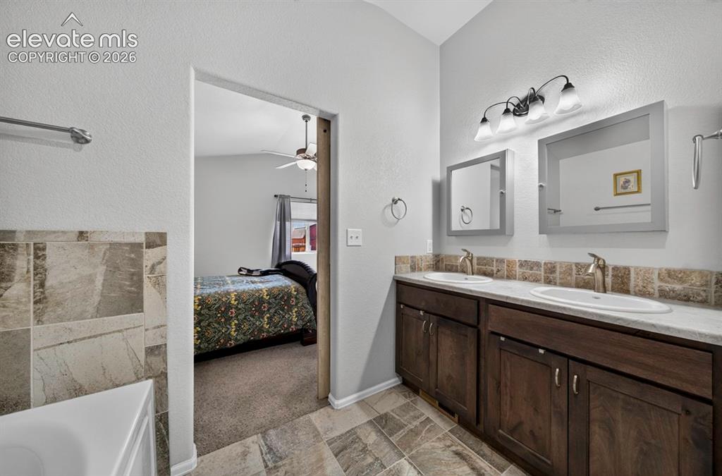 1005 N Kirkwood Drive Pueblo CO 81007