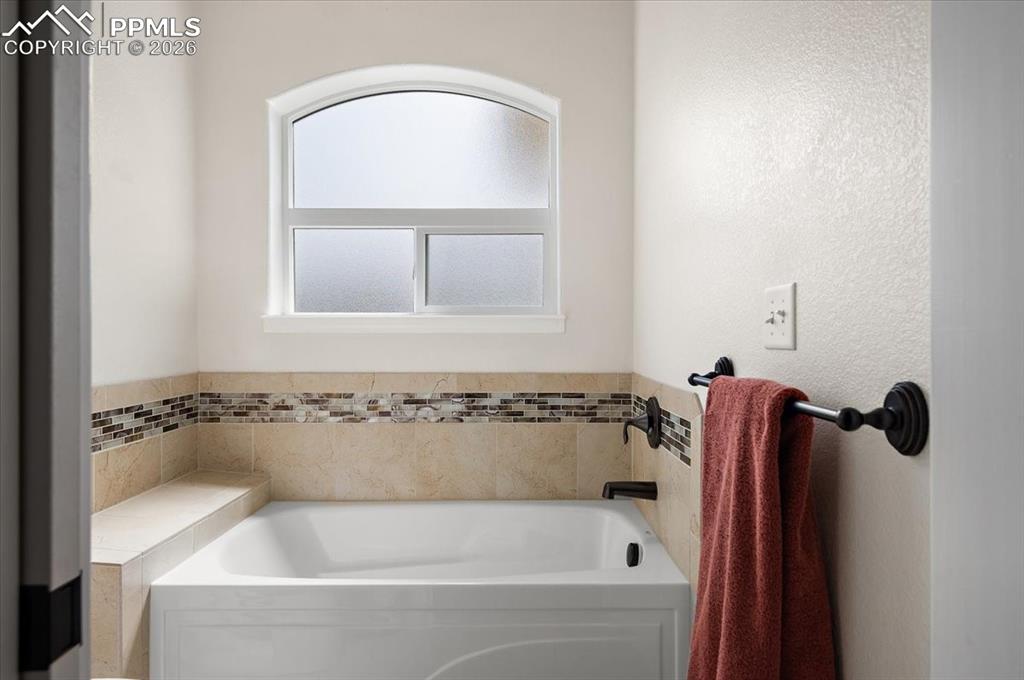 934 Aspencrest Drive Pueblo CO 81005