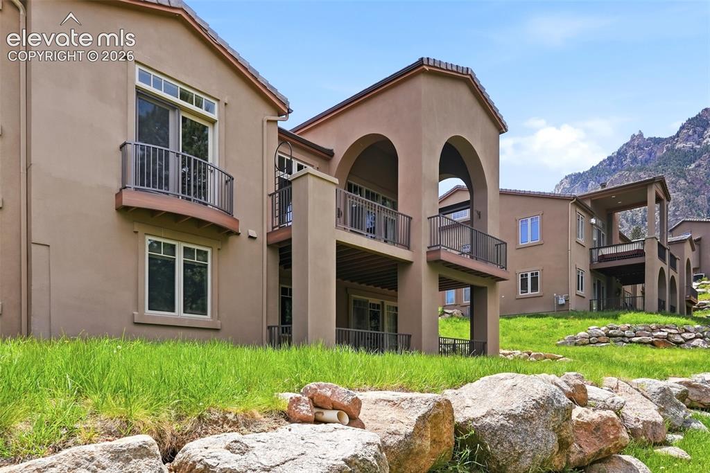 996 Summer Spring View Colorado Springs CO 80906