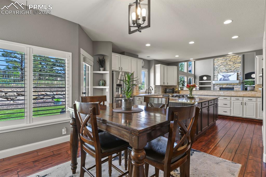 2512 Willow Glen Drive Colorado Springs CO 80920