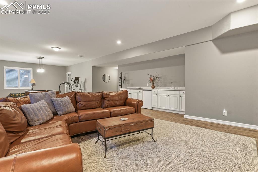 2512 Willow Glen Drive Colorado Springs CO 80920