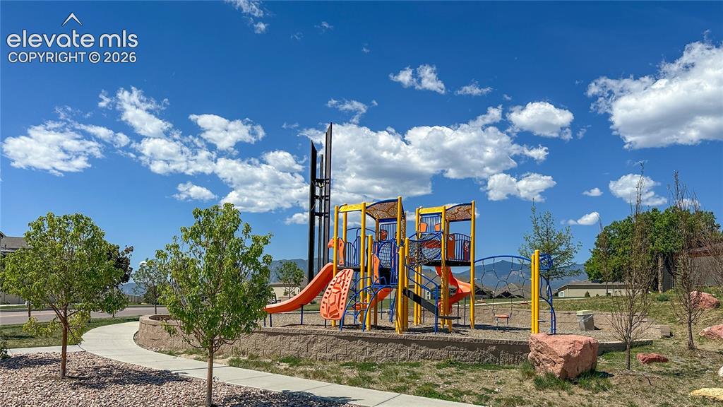 4512 Samaritan Loop Colorado Springs CO 80916