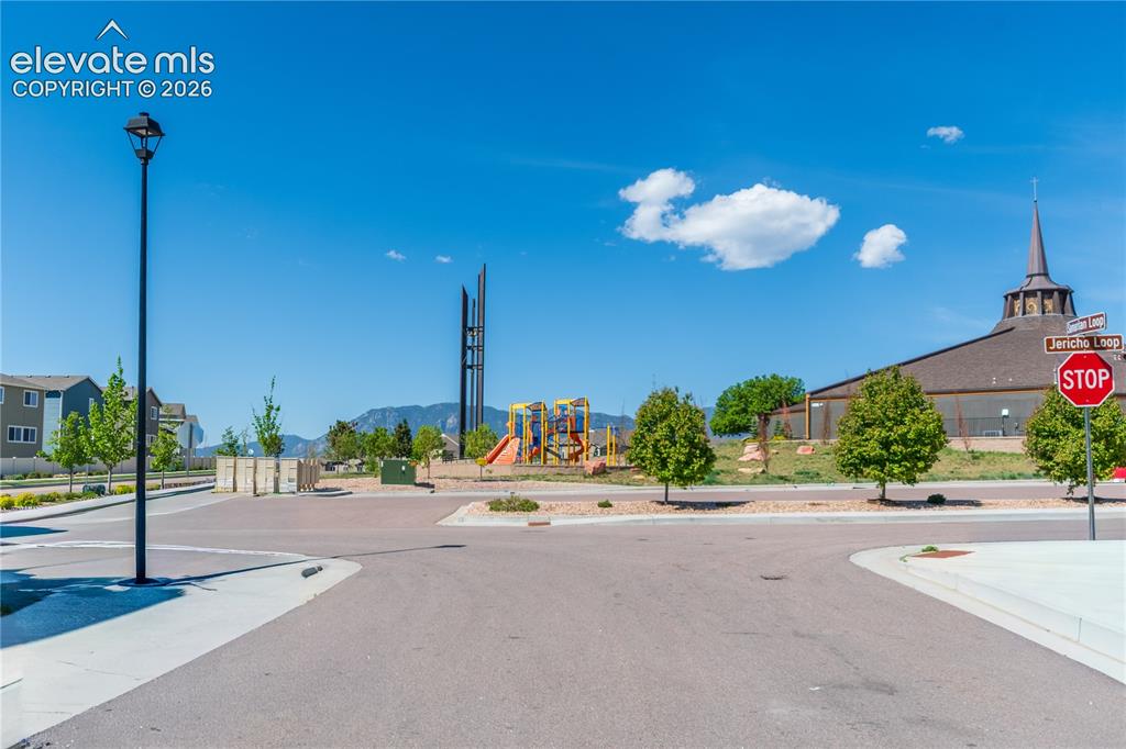 4512 Samaritan Loop Colorado Springs CO 80916