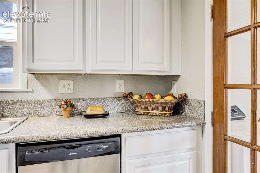 542 W Boulder Street Colorado Springs CO 80905