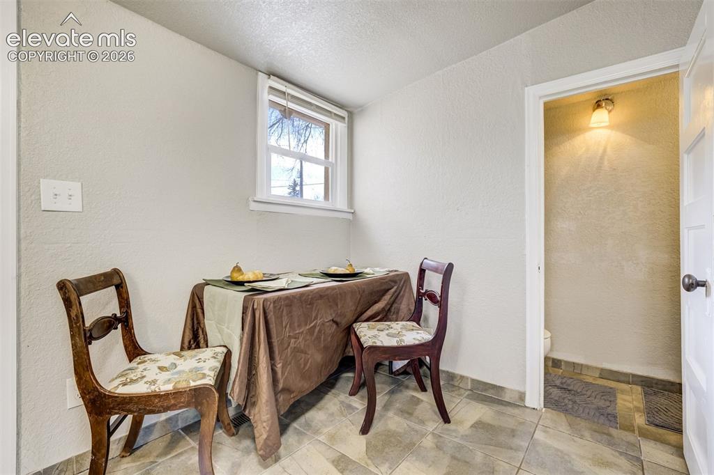 542 W Boulder Street Colorado Springs CO 80905