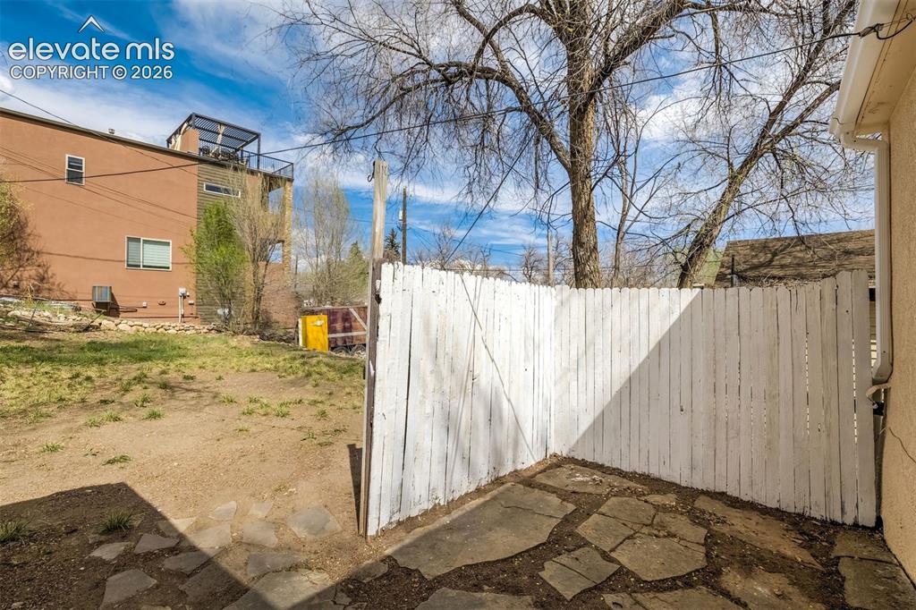 542 W Boulder Street Colorado Springs CO 80905