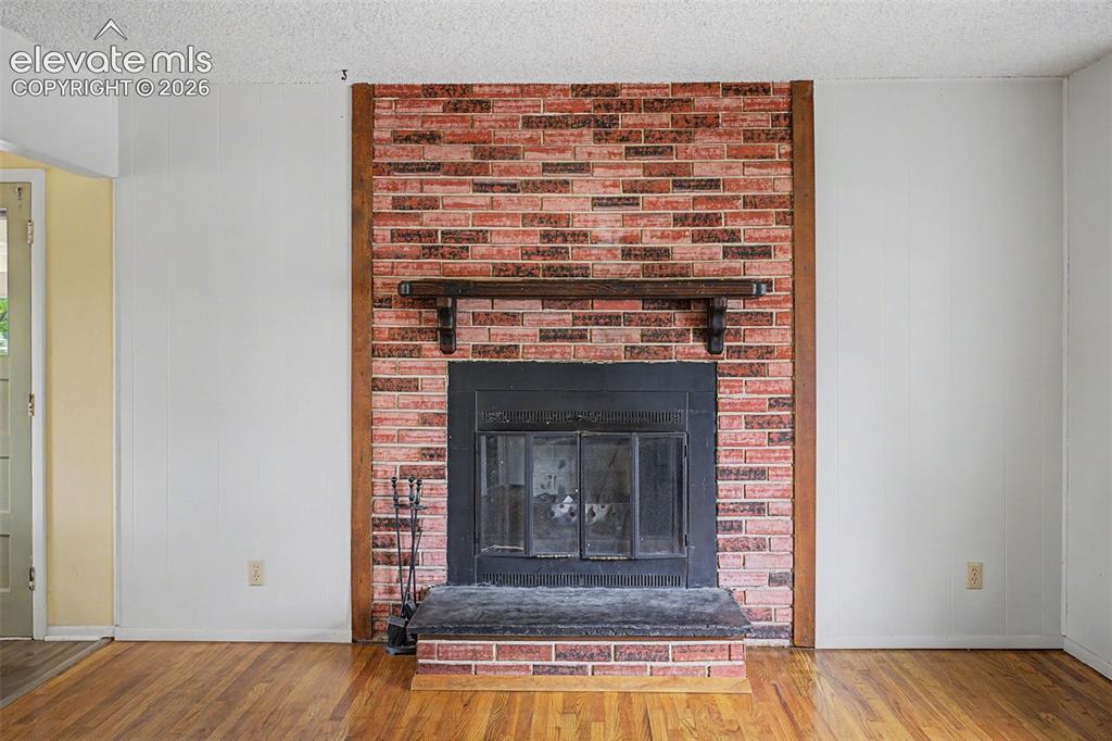 405 Redwood Drive Colorado Springs CO 80907