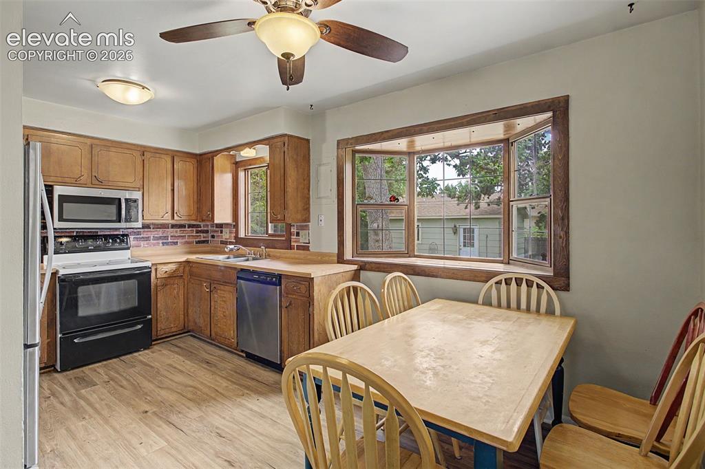 405 Redwood Drive Colorado Springs CO 80907